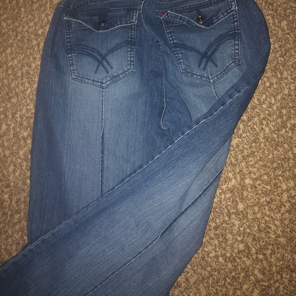 Maternity Jeans - Picture 2 of 2